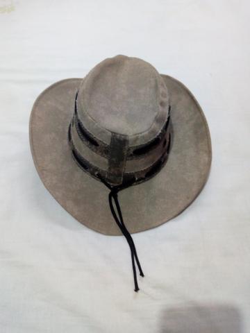 Vendo um Chapéu Cowboy de Couro simples cor cinza (veja descrição) - Foto 4