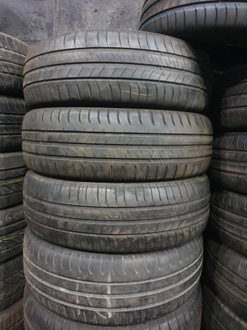 4 pneu 195/65/15 Michelin 70 % d borracha (Valparaiso)