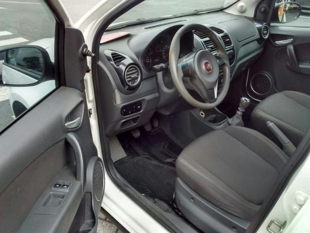 FIAT GRAND SIENA ATTRACTIVE 1.4 8V FLEX Branco 2014/2015 - Foto 5