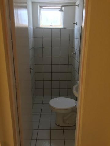 Vende-se apartamento com ótima localização chácara sol poente em Messejana - Foto 13