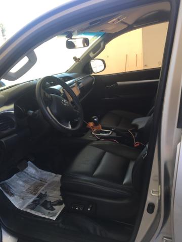 Vendo Hilux 16/17 - Foto 4