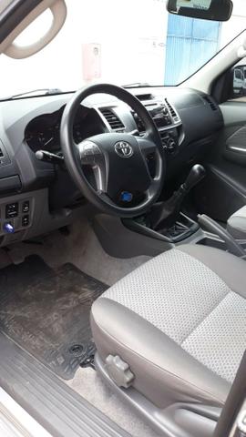 Toyota Hilux CD4x4 Std Diesel - Foto 5