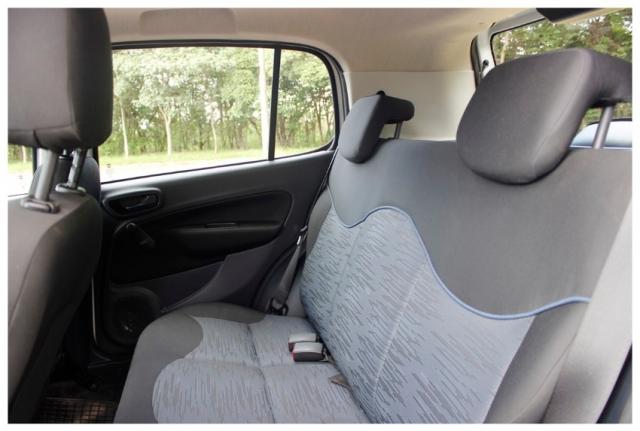 Fiat Uno Attractive 1.0 4P - Foto 9