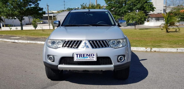 Pajero Dakar 7 Lugares 4x4 Diesel Automática - 2013 - Foto 2