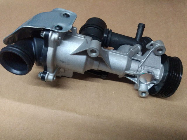 Bomba Água Mercedes GLA200 A200 B200 CLA200 1.6 16V TB - Foto 5