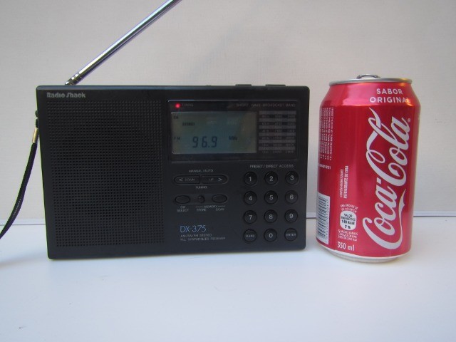 Radio Shack Multibanda DX-375