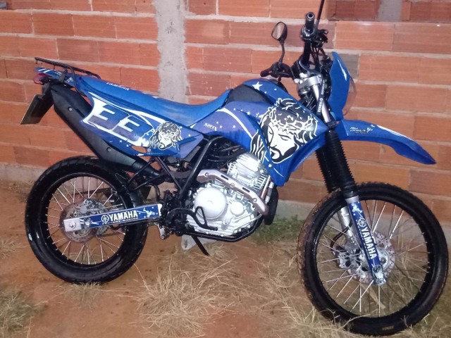 VENDE SE LANDER 250