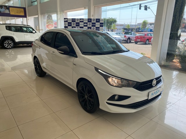 FIAT CRONOS 1.8 HGT  AUT   FLEX 