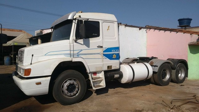 VENDO OU TROCO POR CAMINHÃO TRUCK OU CARRO