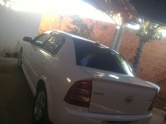 VENDO ASTRA 2008 SEDAN