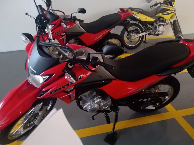 BROS 160 VERMELHA 2022 LANÇAMENTO HONDA