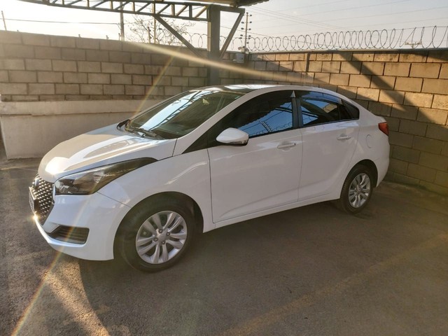 HB20 SEDAN AUTOMÁTICO