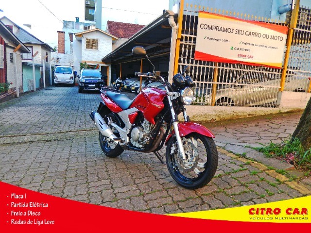 YAMAHA YS 250 FAZER 2010 VERMELHA ÓTIMO ESTADO