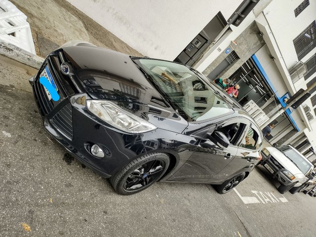 FOCUS 2.0 SE ANO 2014/2015 AUTOMÁTICO