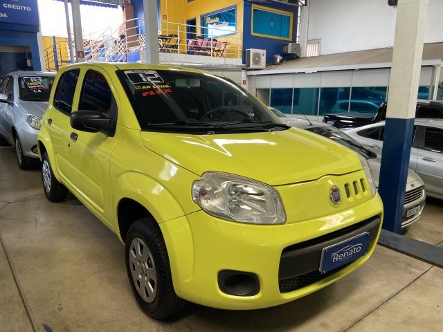 FIAT UNO 2012 1.0 EVO VIVACE 8V FLEX 4P MANUAL