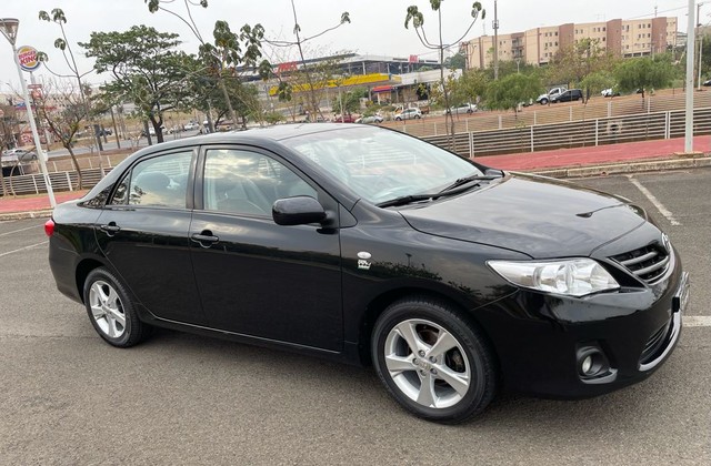 TOYOTA COROLLA SEDAN 1.8 DUAL VVT-I GLI  AUT   FLEX 