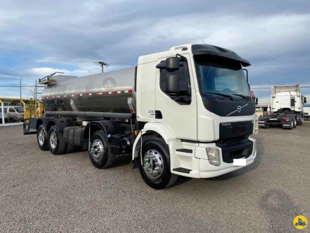 VOLVO VM 330 2014/2015