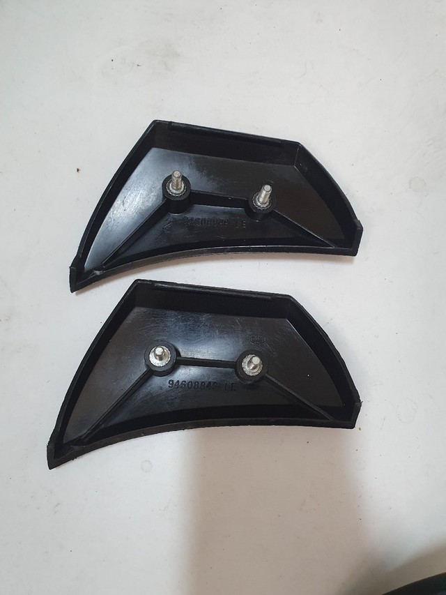 Opala caravan 80 a 84 ponteira termina parachoque original  - Foto 4