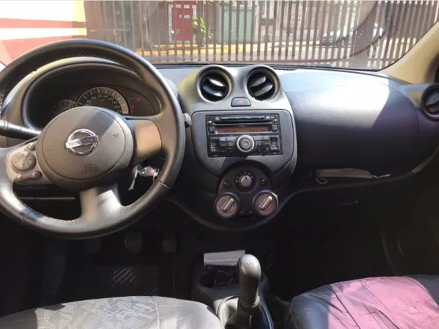 Nissan March Sv 1.6 16V Flex Fuel - Foto 7