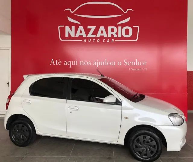 Toyota-Etios HB XS 1.5 - Foto 4
