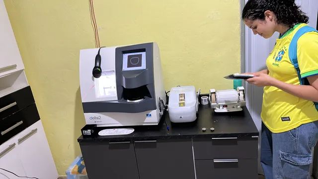 Facetadora Essilor Delta 2 - Maquina de montagem - Foto 3