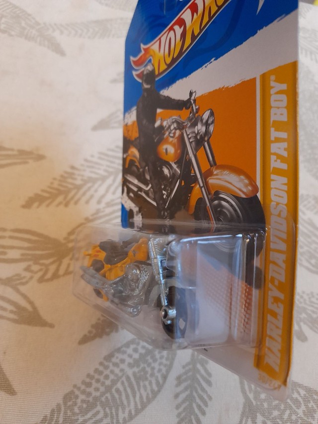 HOT WHEELS HARLEY DAVIDSON FAT BOY 2012  - Foto 5