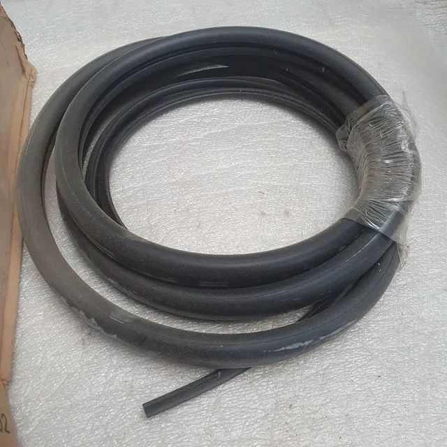 Escavadeira John deere borracha vedação vidro cabine nova original 4602577 - Foto 2