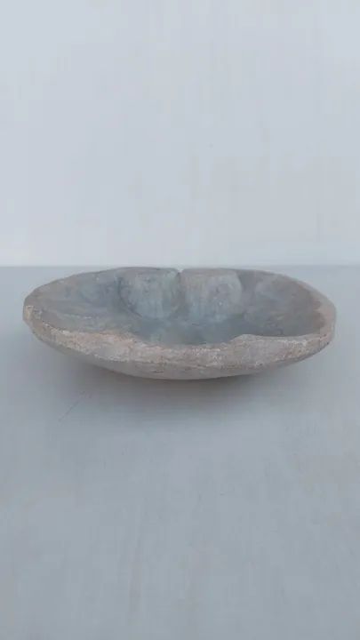 Concha para água benta em pedra sabão  - Foto 4