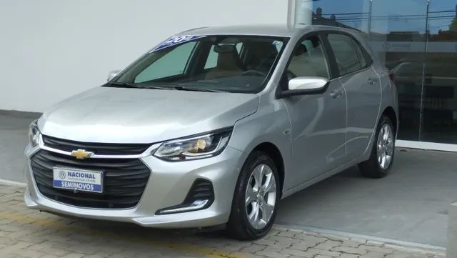 CHEVROLET - ONIX - 2020/2021 - Prata - R$ 92.000,00 - Auto Place Veículos