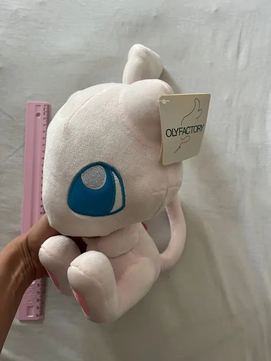 Pelúcia Mew - Olfacotory - 20cm - Foto 2