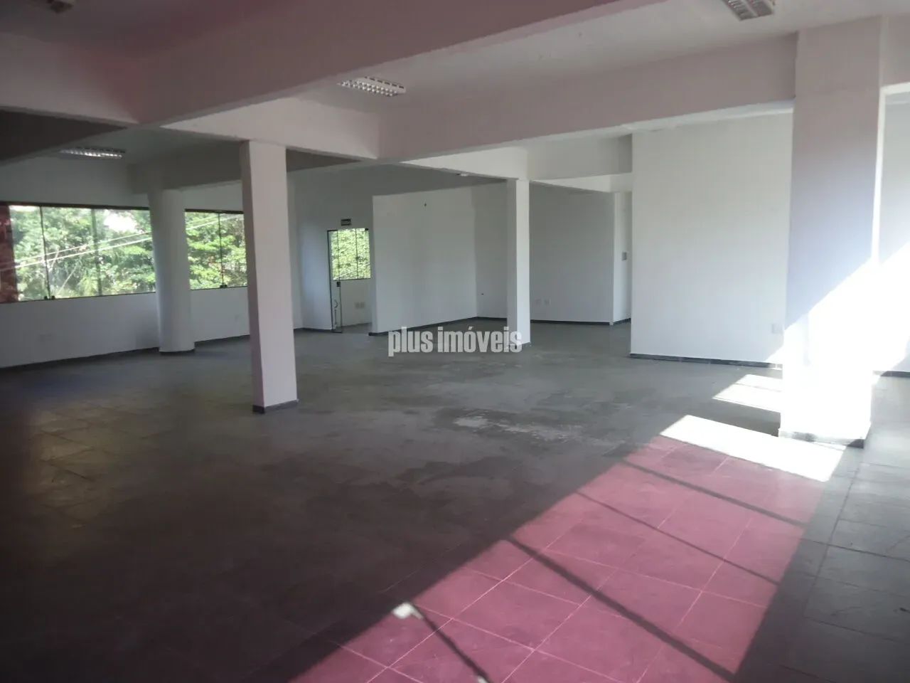 sala comercial com 200 m2 de vão livre, 2 vagas, próximo a AV. Giovanni Gronchi - Foto 13