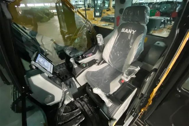 Escavadeira Sany SY215C - Foto 2