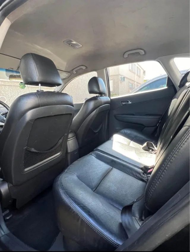 HYUNDAI I30 2011 MANUAL - Foto 5