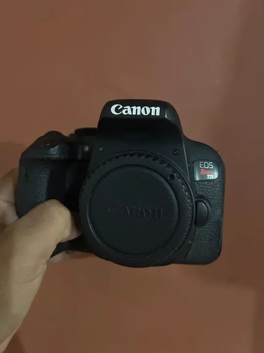Canon T7i + Lentes 