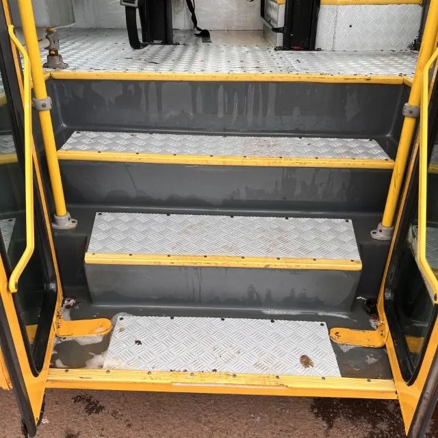 Ônibus Escolar marcopolo Sênior MIDI ano 2012 em cascavel,PR - Foto 10