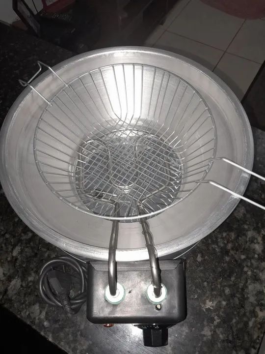 FRITADEIRA ELÉTRICA 4.5LITROS