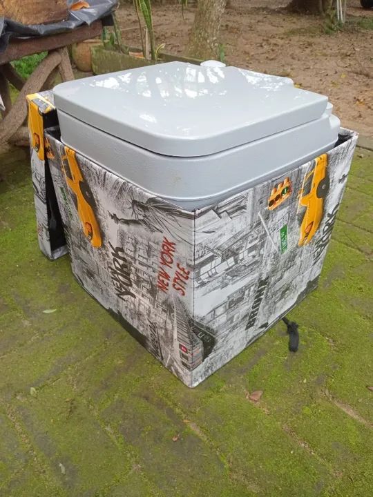 Sanitário qúimico Porta Potti novo para camping ou náutica com caixa  - Foto 2