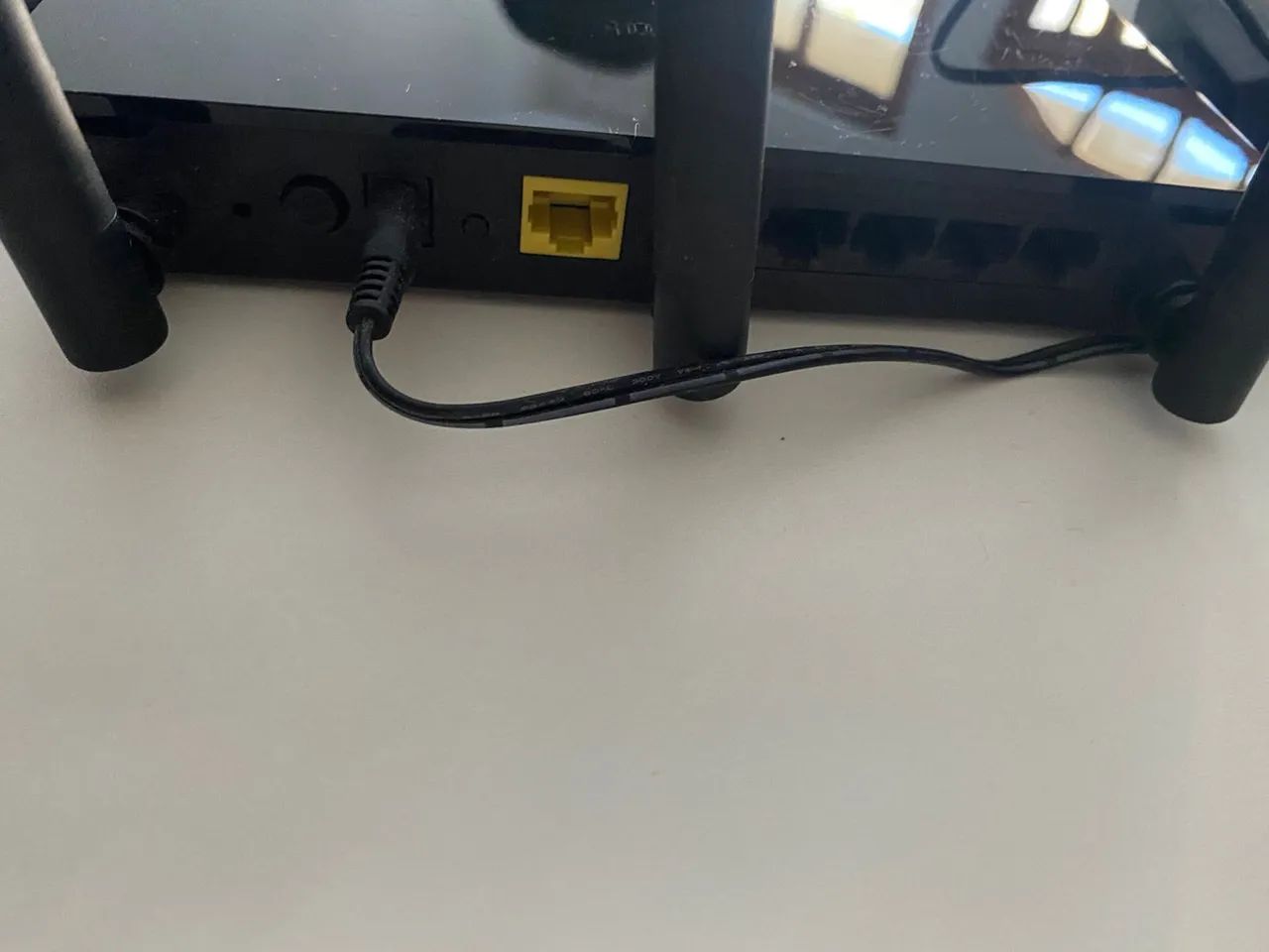 D-LINK DIR-819 DUAL BAND WI-FI ROUTER 2.4 GHZ AND 5 GHZ64385328436483123