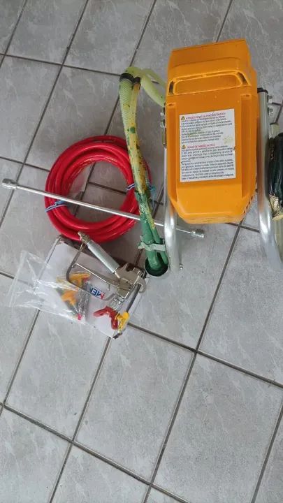 Pistola de pintura Menegotti MMA 370  - Foto 2