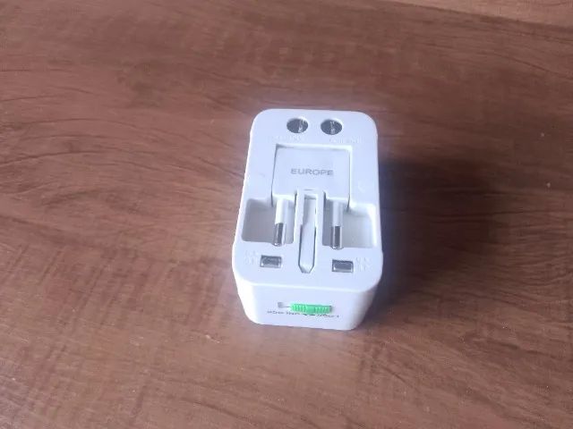 Adaptador Tomada Universal Padrão 150 Países Viagem Bivolt - Foto 4