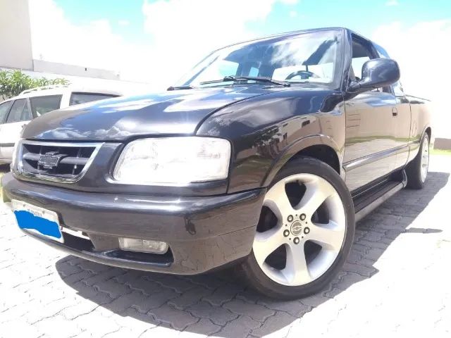 S10 4.3 V6, faz sucesso onde passa