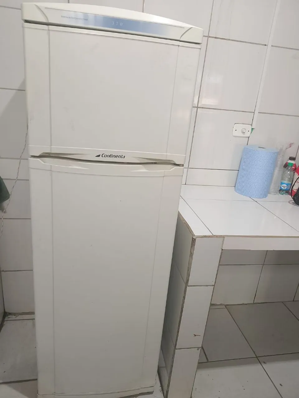 Geladeira Continental 370L