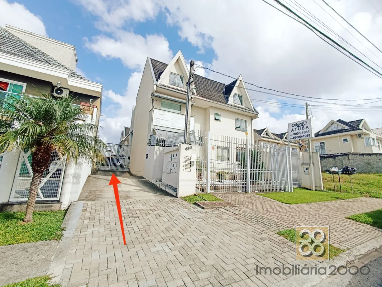 Sobrado - R Eng Jayme Matzenbacher, 490 - Atuba - Curitiba PR