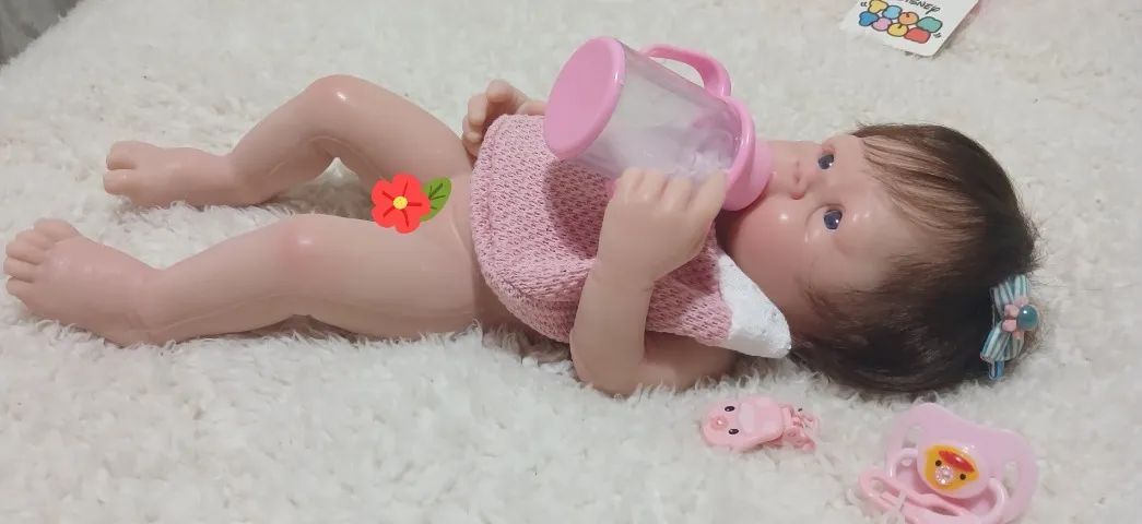 Boneca  bebê reborn  de Silicone Sólido Prematura  36 cm 