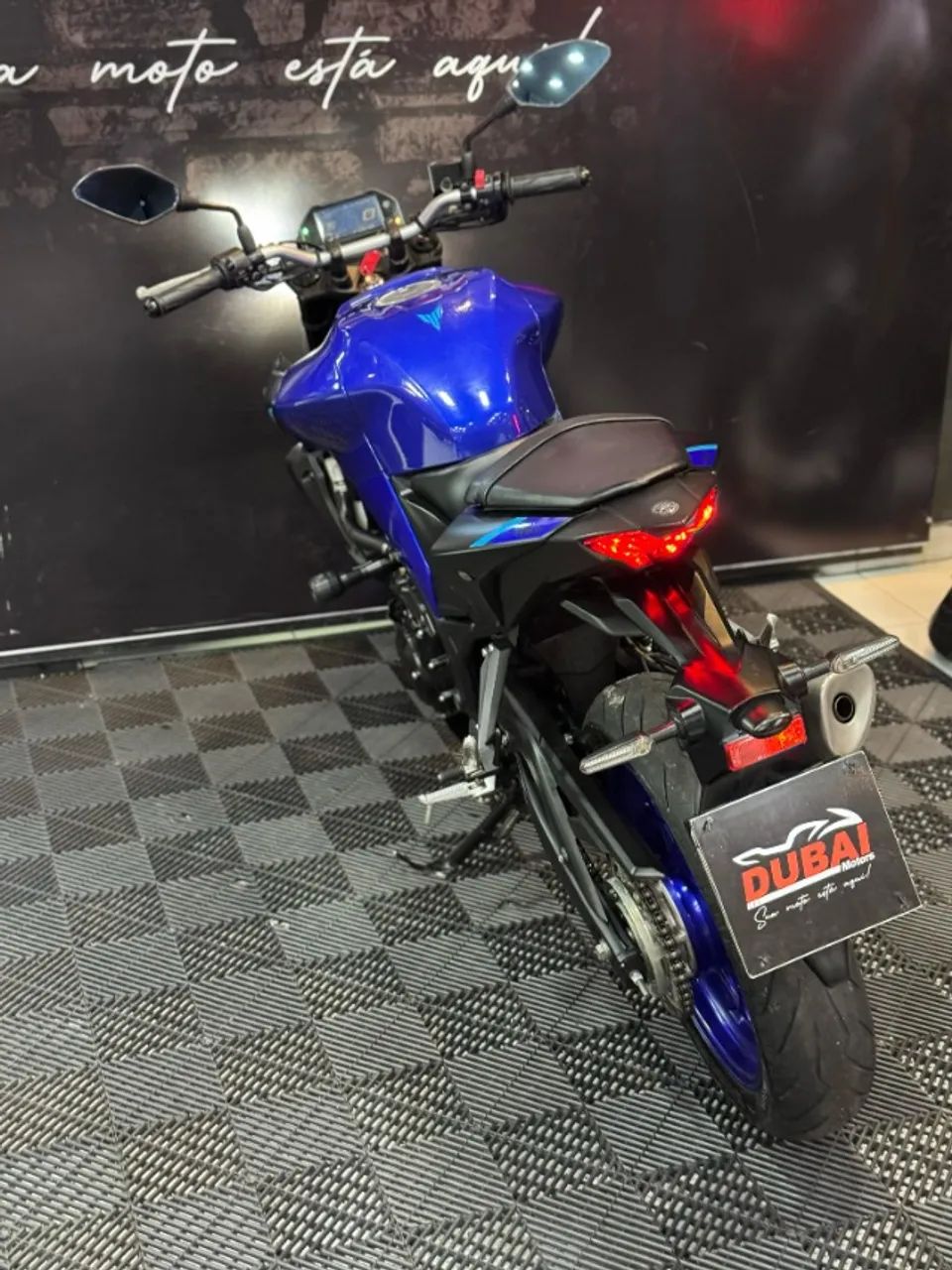YAMAHA MT 03 2023  - Foto 4