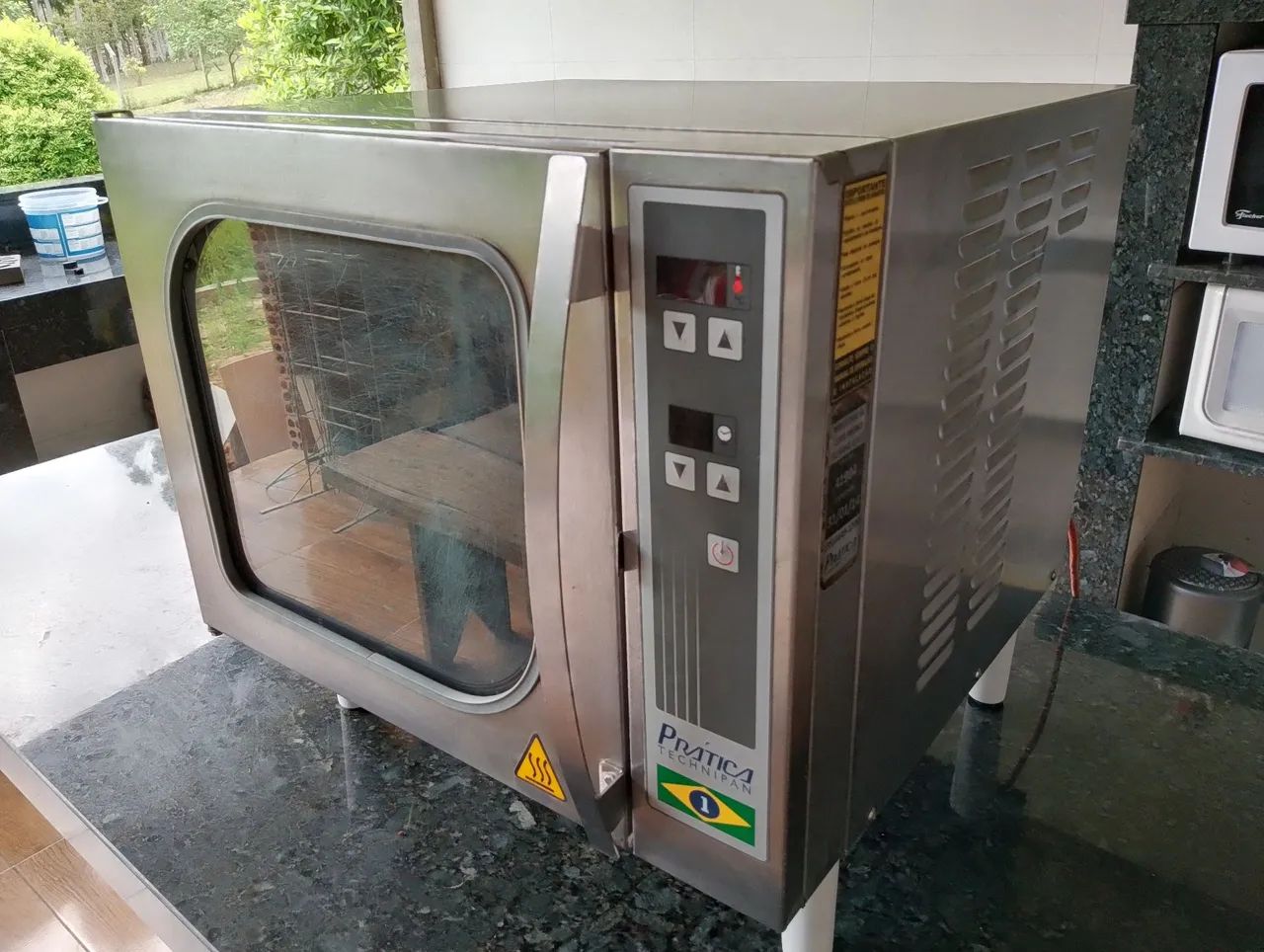 Turbo Oven with 4 Baking Trays64313449714435122