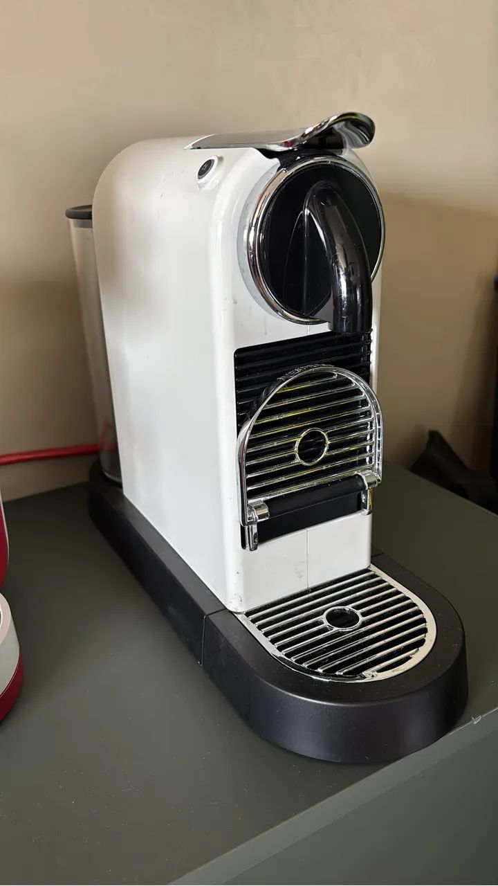 Cafeteira Nespresso Citiz 220v