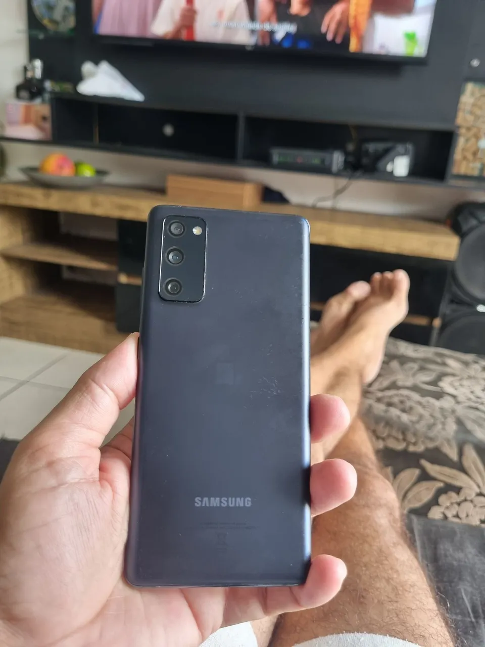 Samsung galaxy s20 fe 5g top