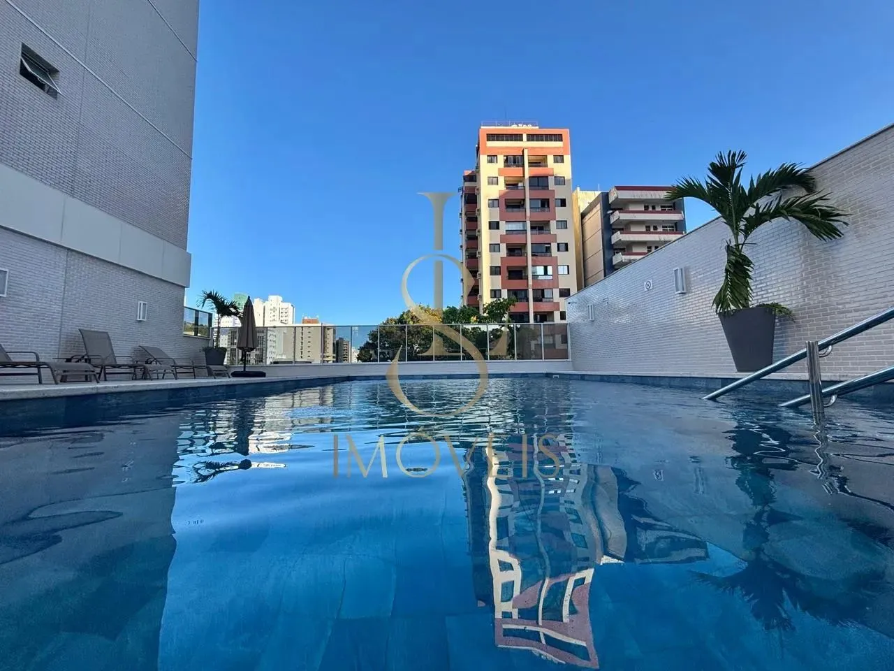 Apartamento para aluguel e venda com 3 quartos em Santa Lúcia - Vitória - ES