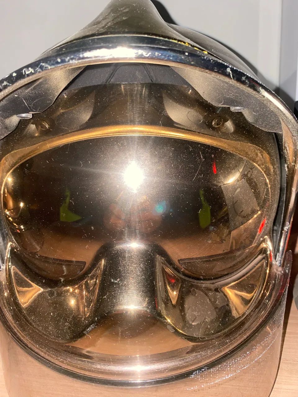 Capacetes Gallet MSA - padrão bombeiro europeu (usados em treinamento, excelente estado) - Foto 2